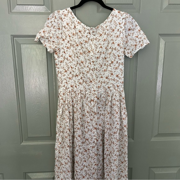 Christy Dawn The Scarlet Dress Buckwheat Floral Long Maxi with Cap Sleeves - Picture 7 of 8